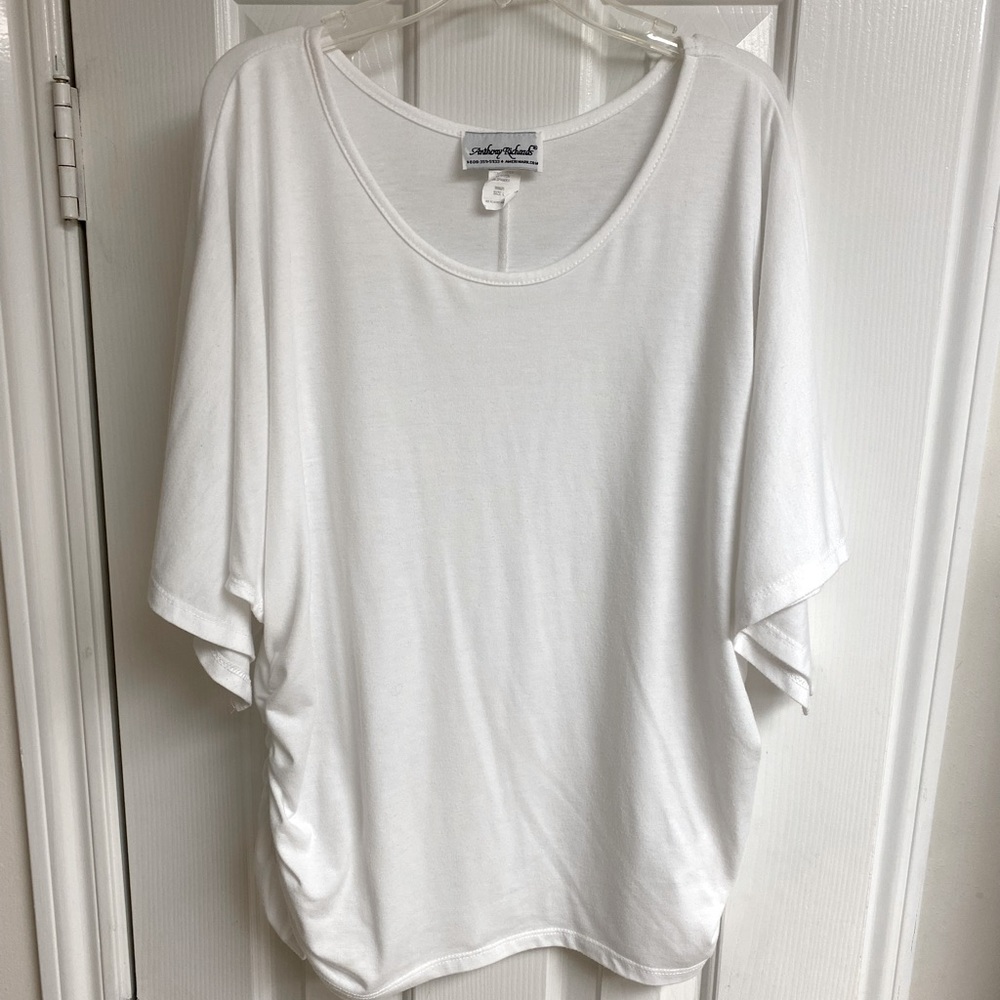 Anthony Richards Top